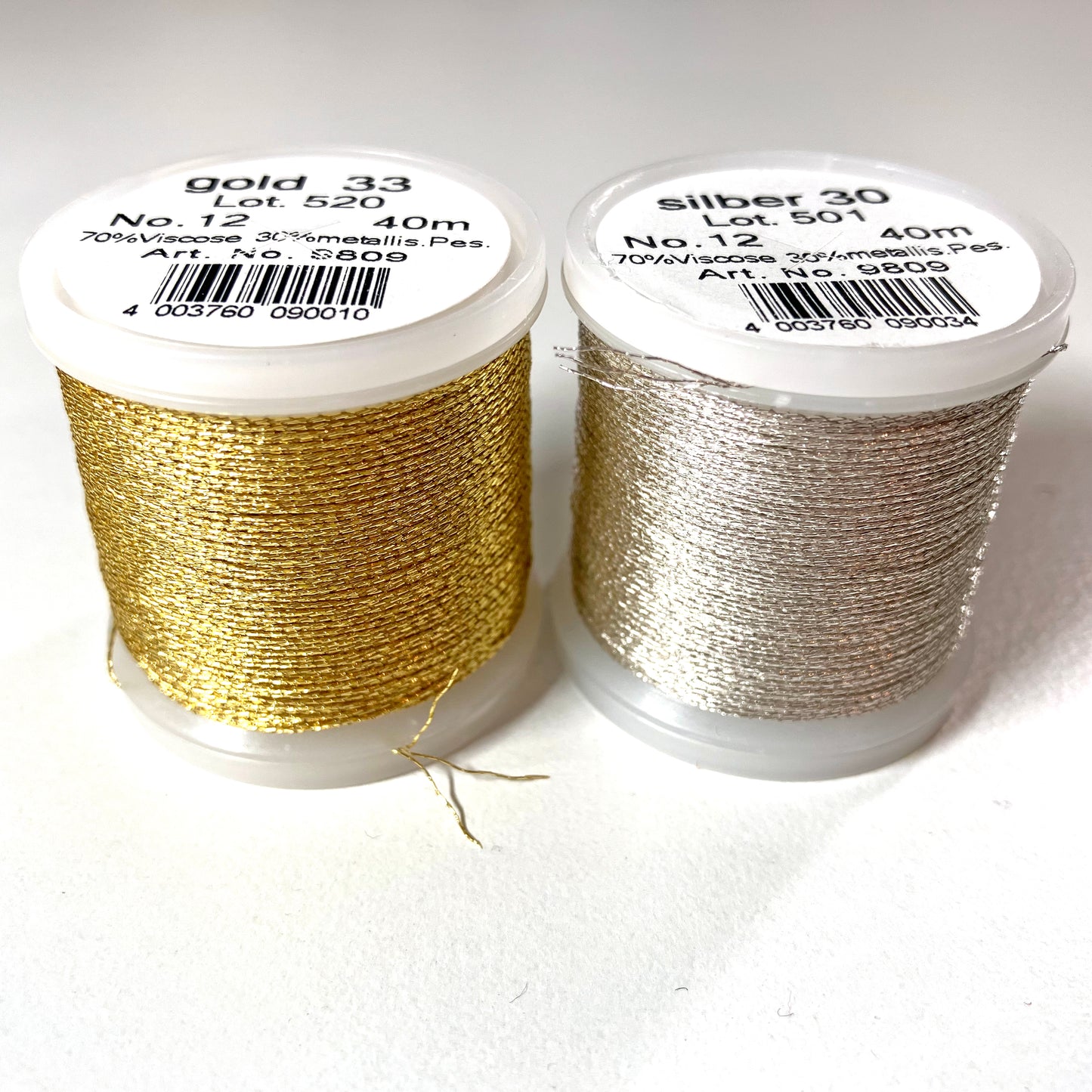 Nici do haftu Madeira Metallic No.12